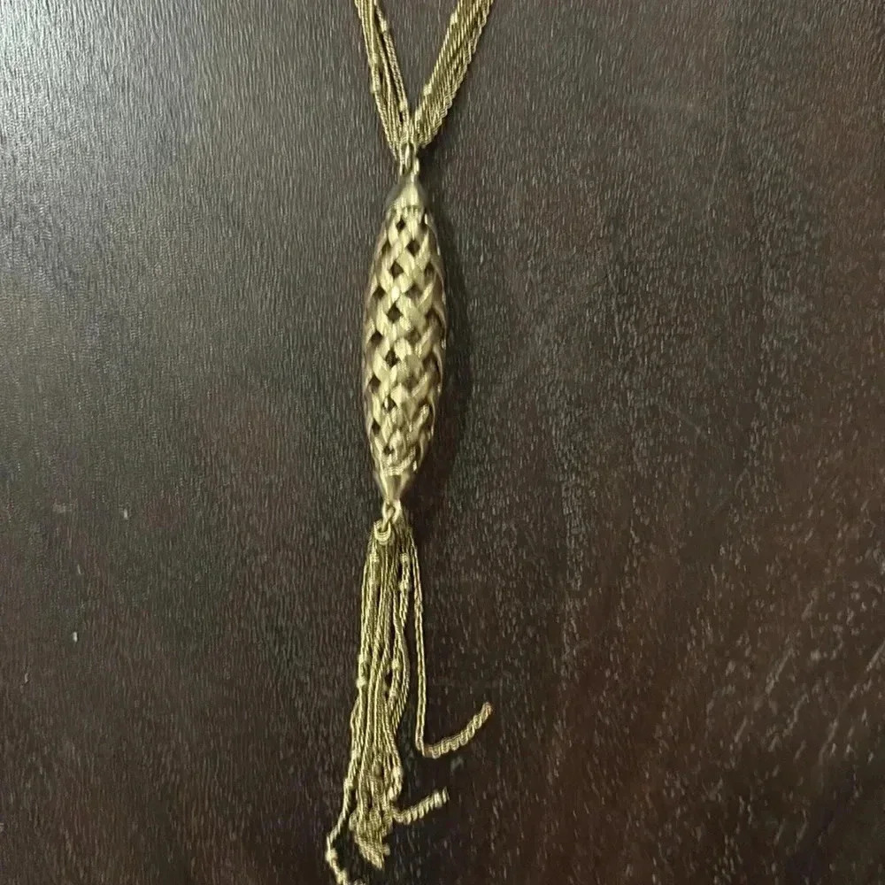 Pretty necklace - Picture 7 of 8